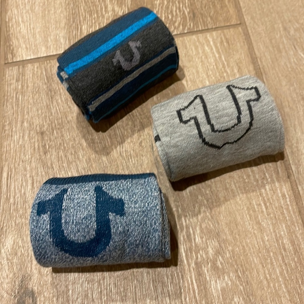 True Religion Crew Socks (3 Pairs) - Picture 1 of 6